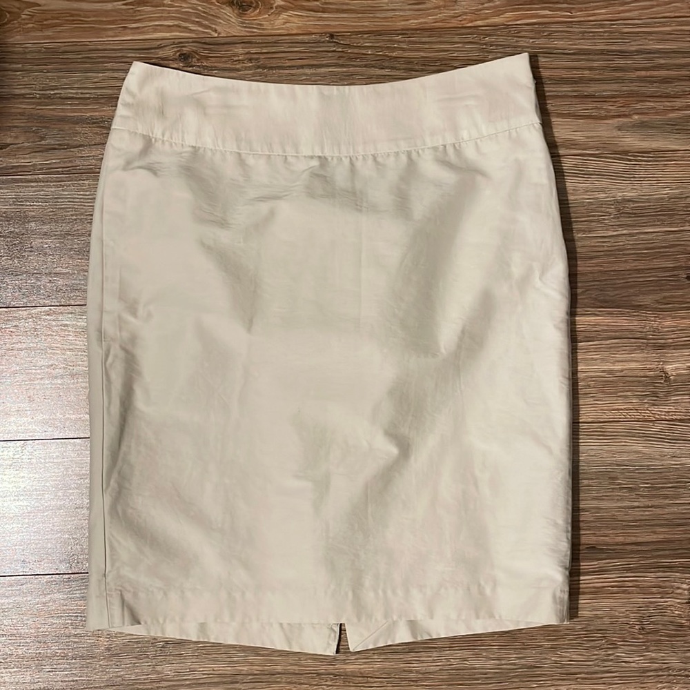 The Limited Tan Khaki pencil skirt size 4